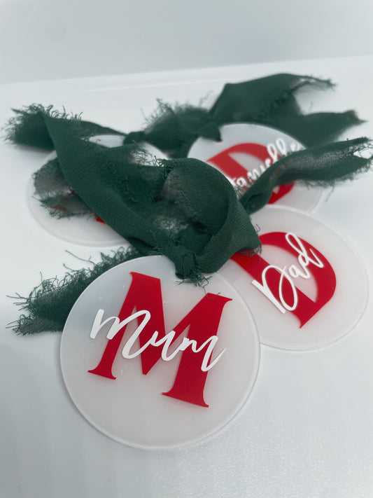 Christmas Baubles / Name Tag